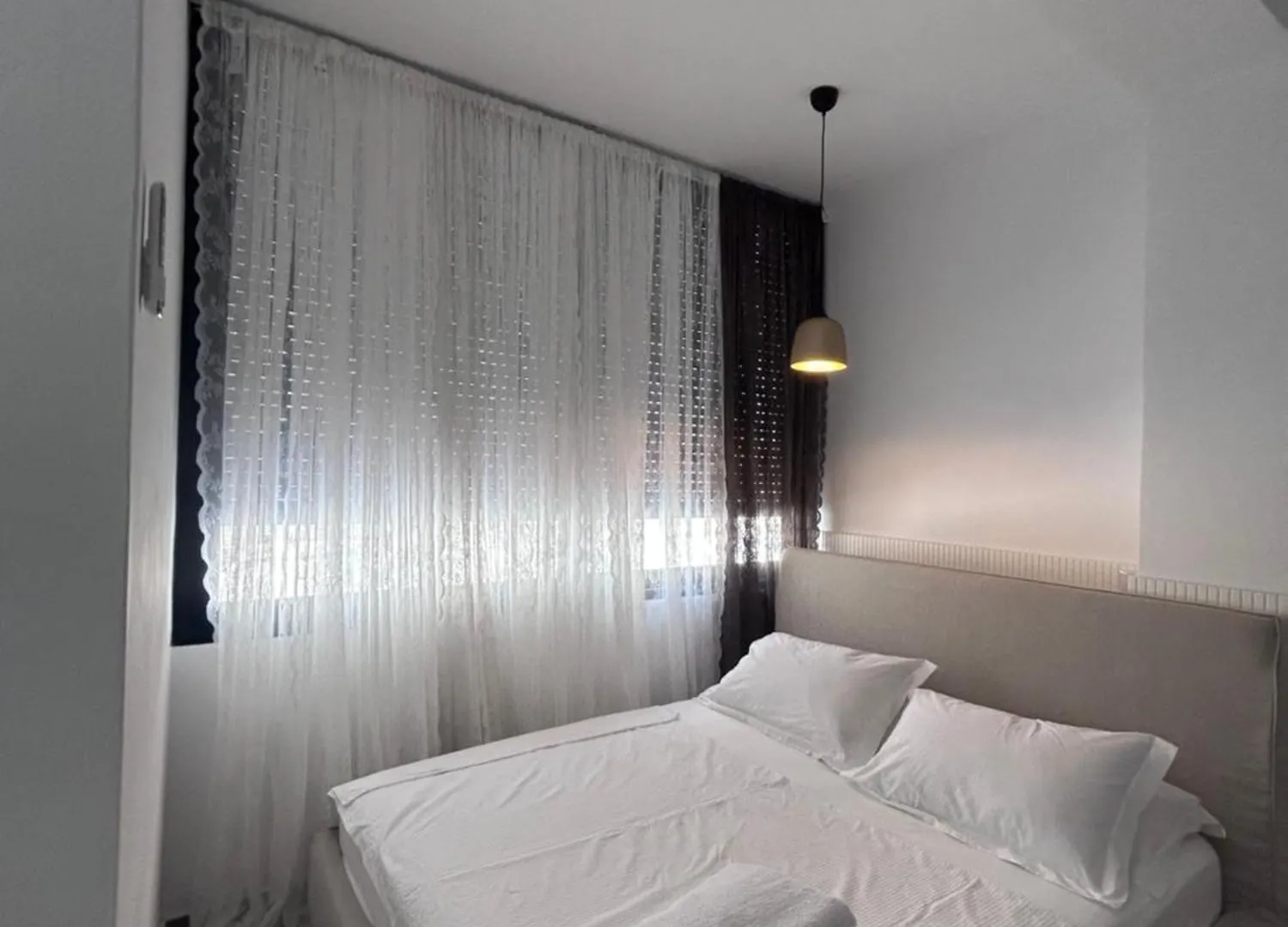 Kostanca Pool & Bay Studio Sarandë アルバニア